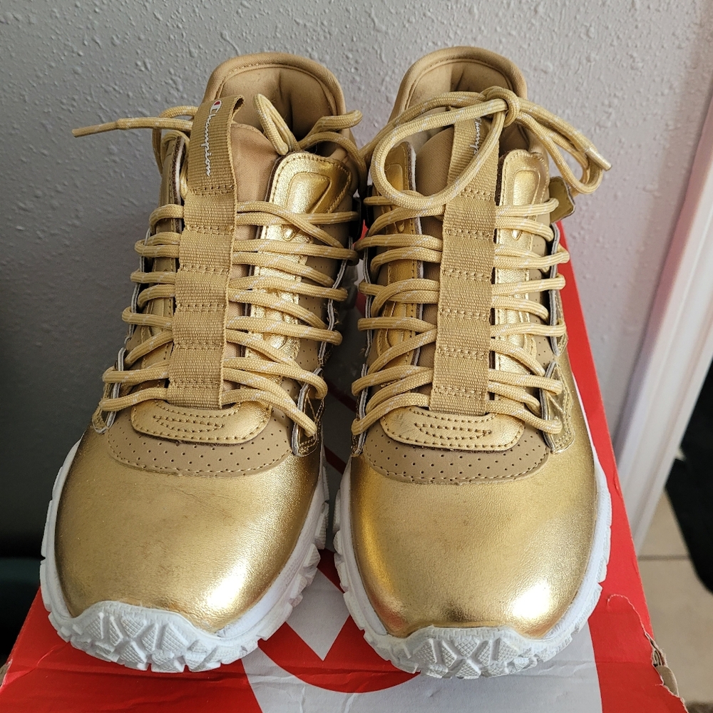 Champion Tank Gold Leather